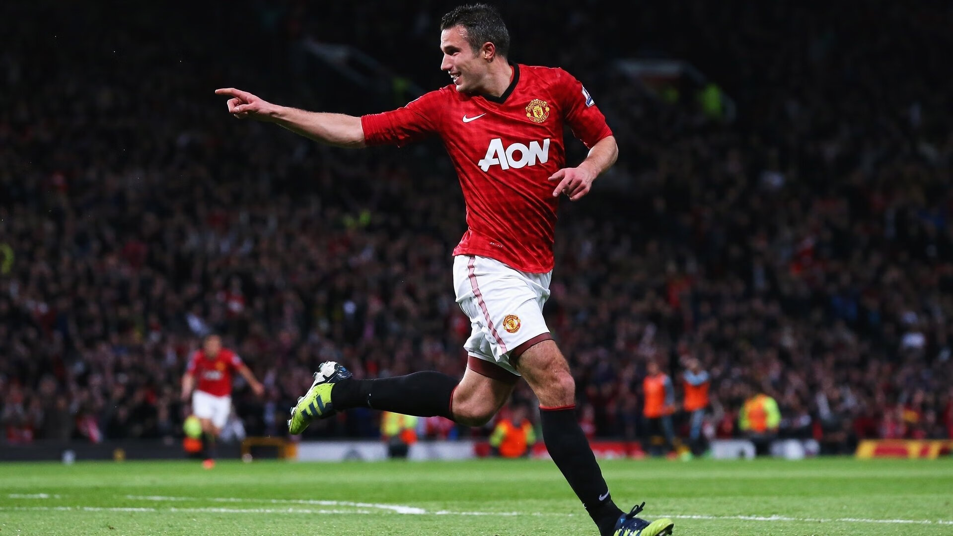 曼联年轻化改革初显成效多名新星崭露头角，曼联年轻人比分预测